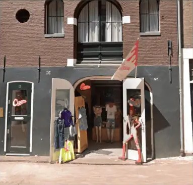 Cream Vintage Spui store at Spuistraat 74A