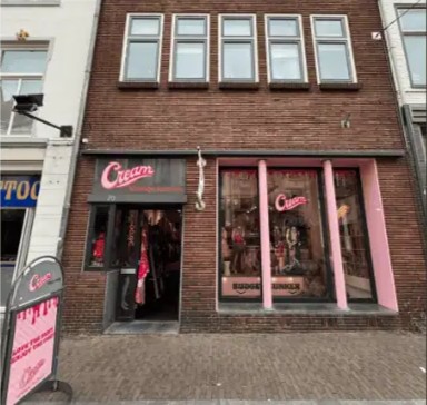 Cream Vintage Zwolle store at Sassenstraat 20